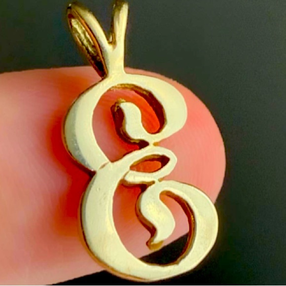 Meet your Posher, Erin - Picture 1 of 1